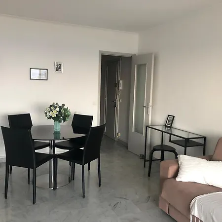 Vue 2 Pieces Lejlighed Menton